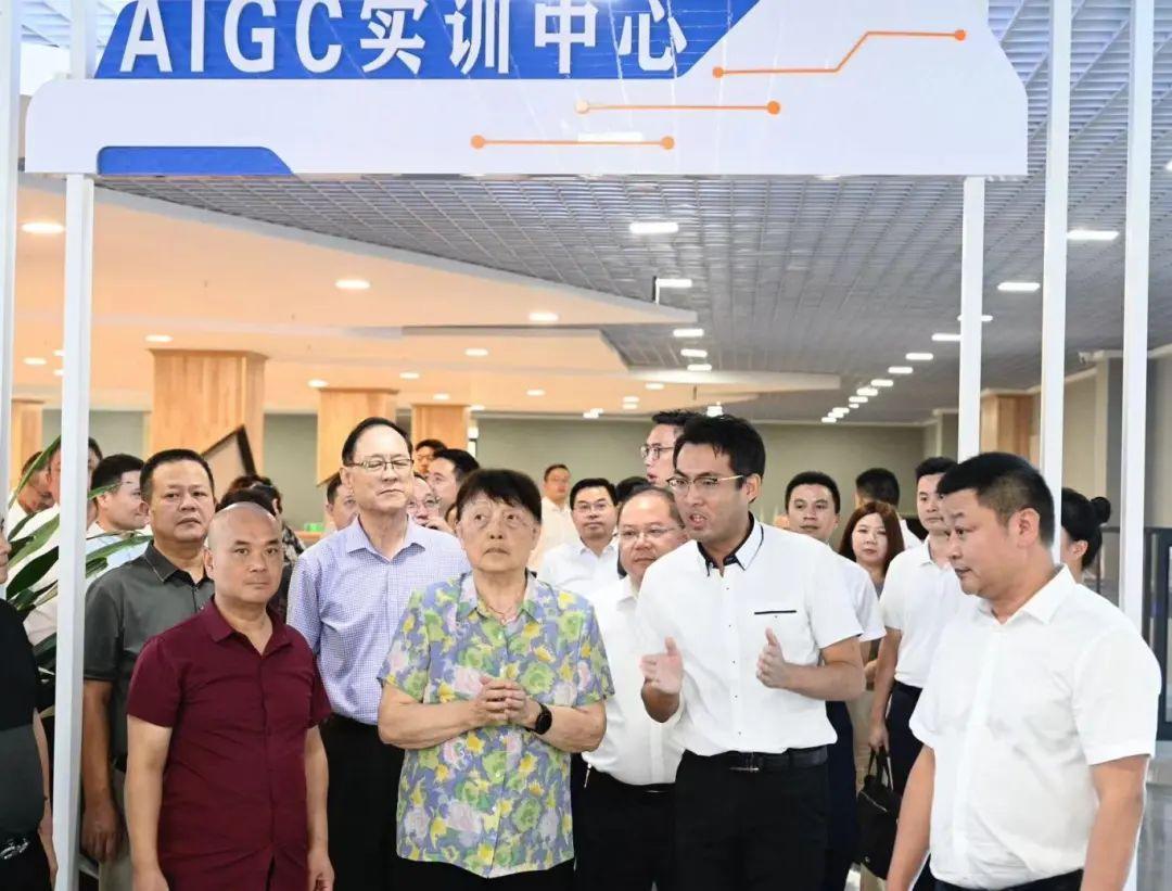 66d905c4e4aa1.jpg 7f30e1119e61cae1e0137ac00ab89633.jpg