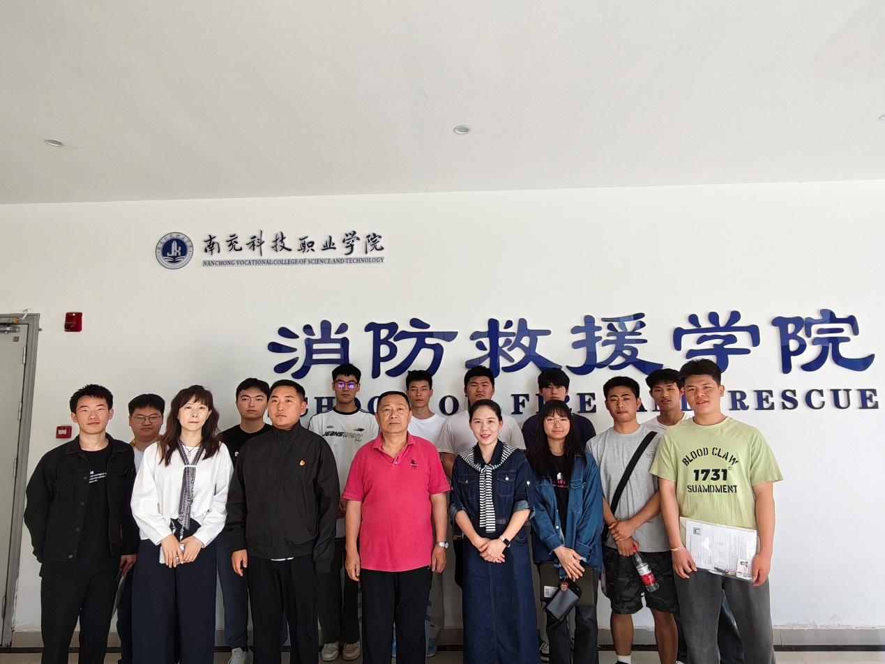ce24419f172db48f929a482d1dddceb9.jpg