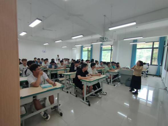 ce32b4da11c6533d0c59b71a851206a9.jpg