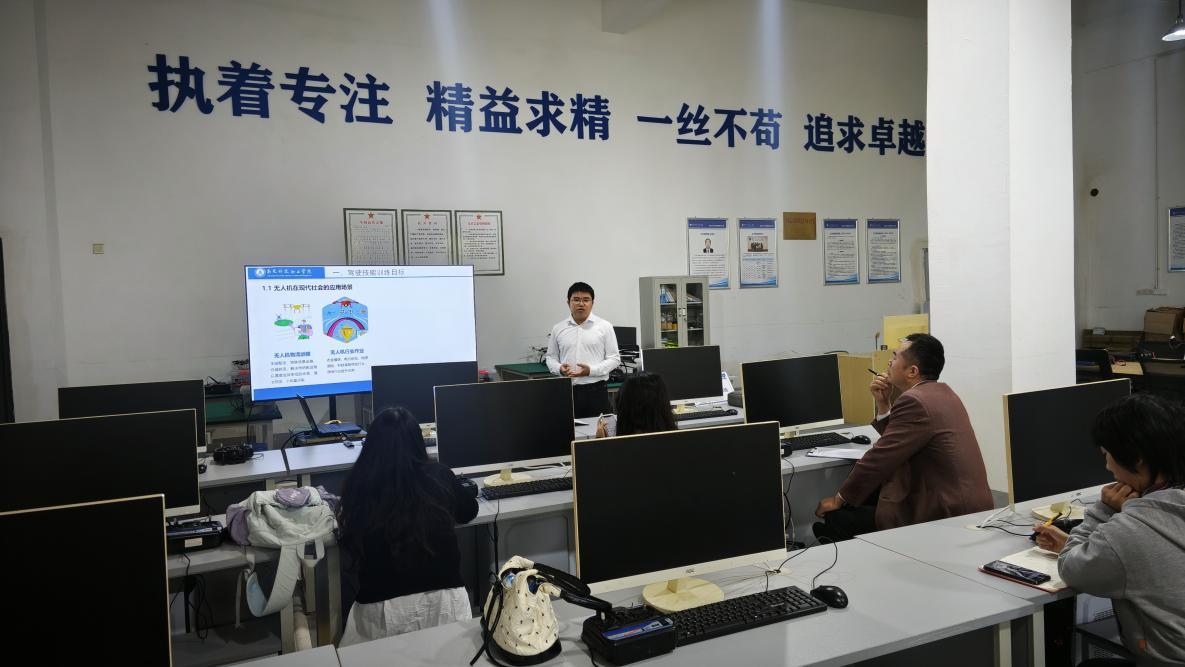 69001698218f4.jpg 45dcead488a2feb1447fdaec12bc242c.jpg