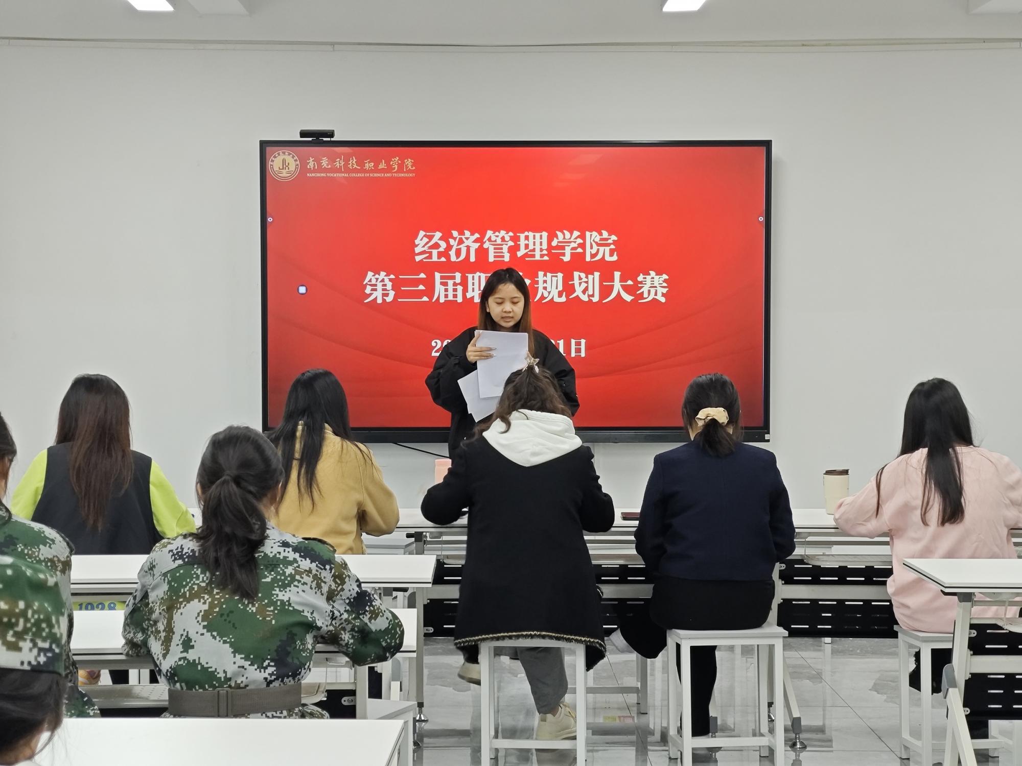 690067a7d9709.jpg d7e287b2f86cca0d2007bc374b72d107.jpg