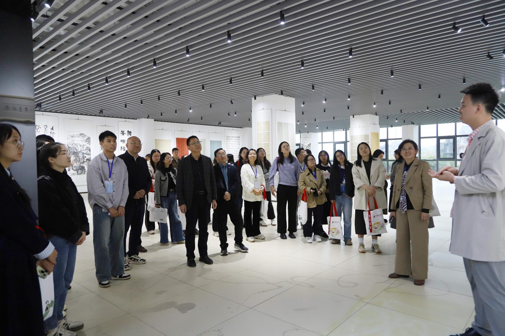 69008960dda08.jpg 69008960dda08.jpg