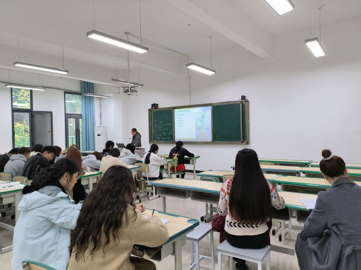 69008bb39a7b9.png 图片1.png