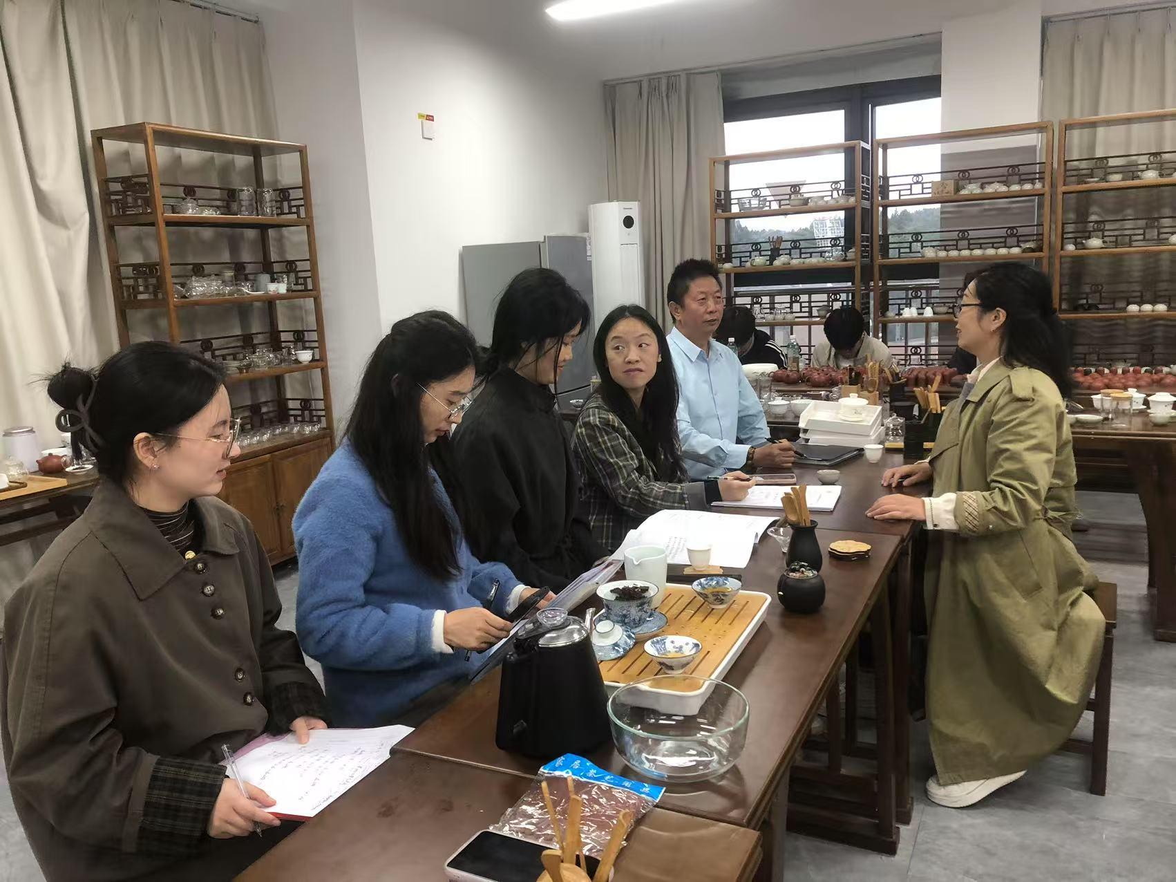 690164ab93203.jpg 1d4f641135bf18a577d87766b23bdfec.jpg