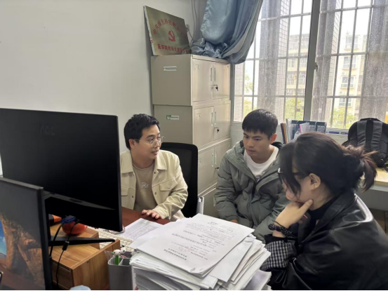 69042eb95f419.png image.png