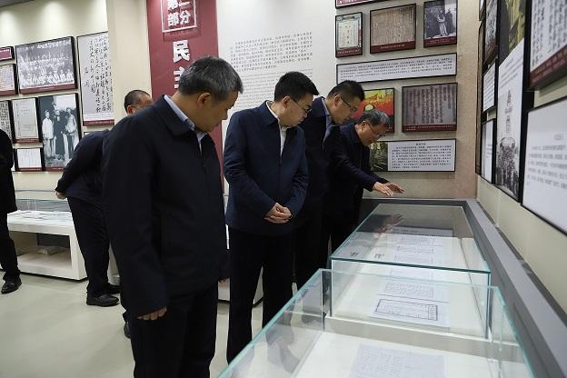 69128c5c0fd92.jpg 43628fba7d5c72b1cdf3a7626e92baa5.jpg