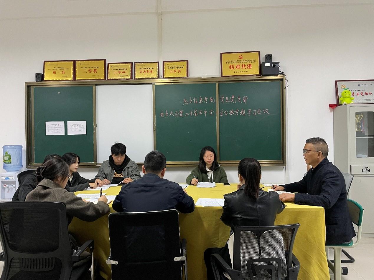 691302e7449d2.jpg e3207de9cb3f39c6c07f1d4e1f70b054.jpg