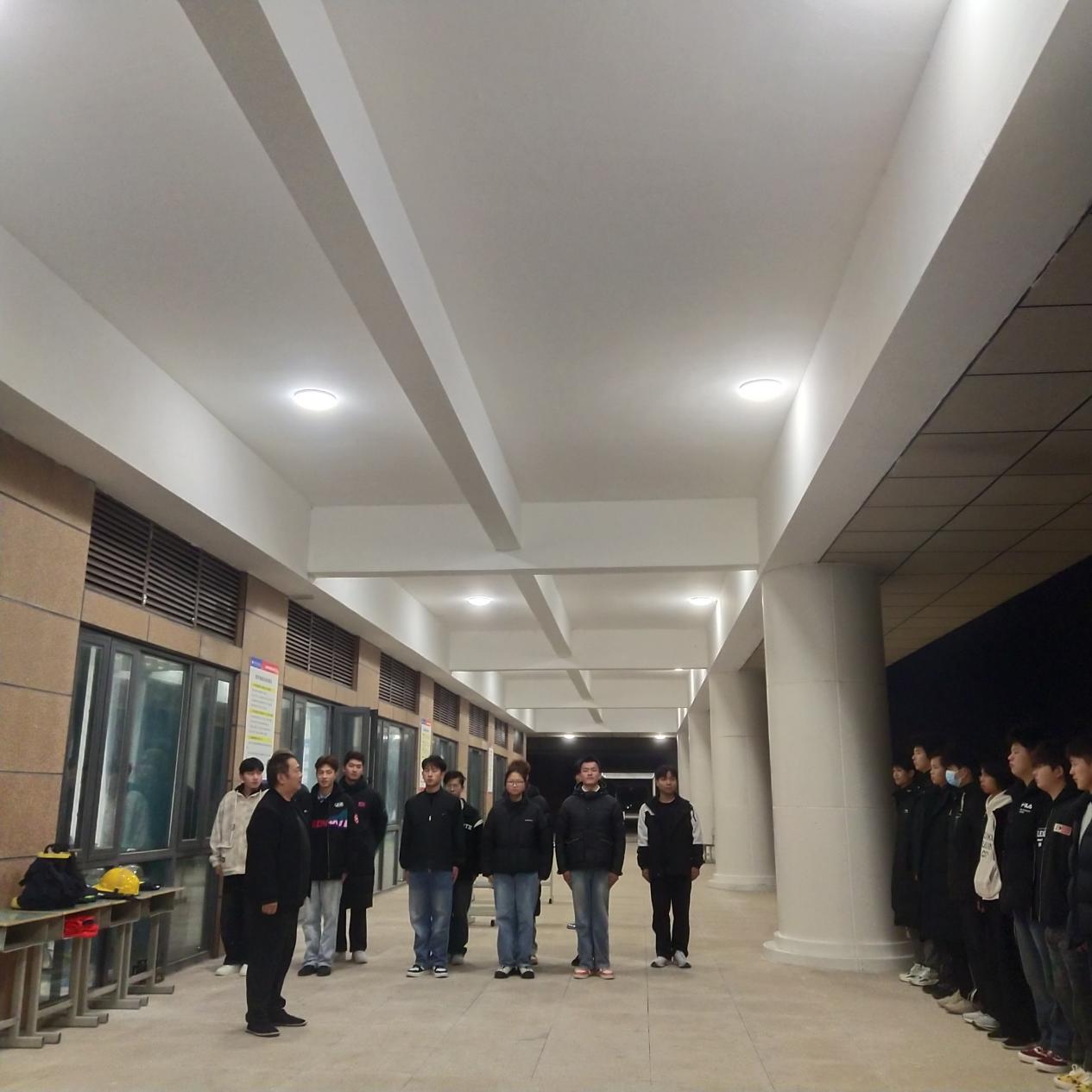 691edd3838ff3.jpg 173359d24d954931bb7977b4f60ce7ba.jpg