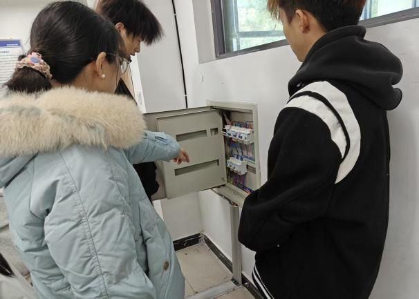 692651cf26297.png 图片2.png