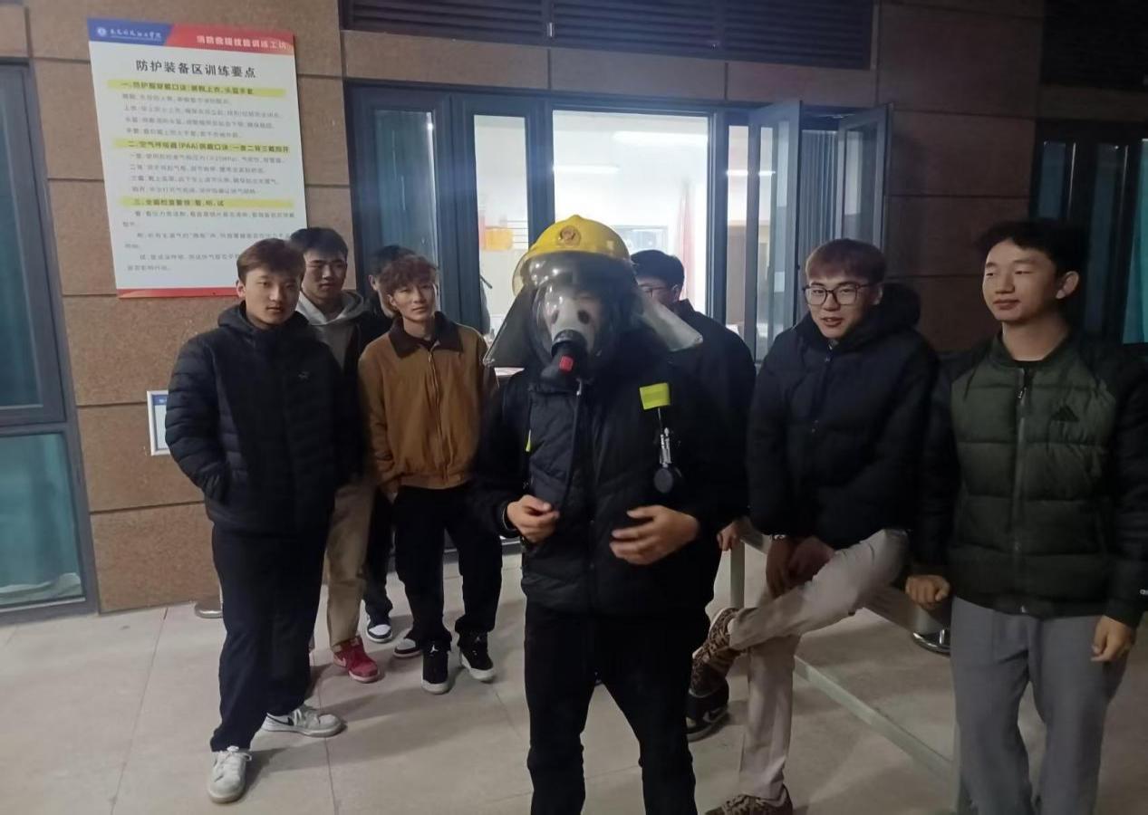 692ceb61338b3.jpg abca7f811c64d51e24e6fa3675239cff.jpg