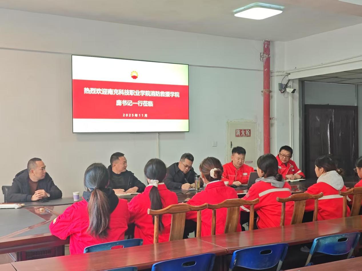 692d02326c7da.jpg 4a8735090f167e992018477d0781a00c.jpg