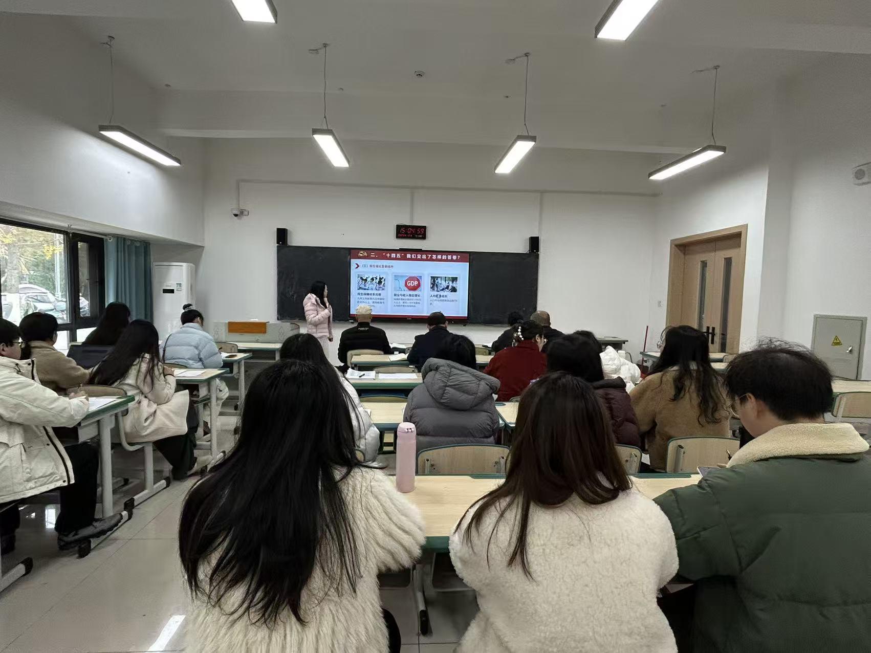 692f9ff74dc08.jpg 692f9ff74dc08.jpg