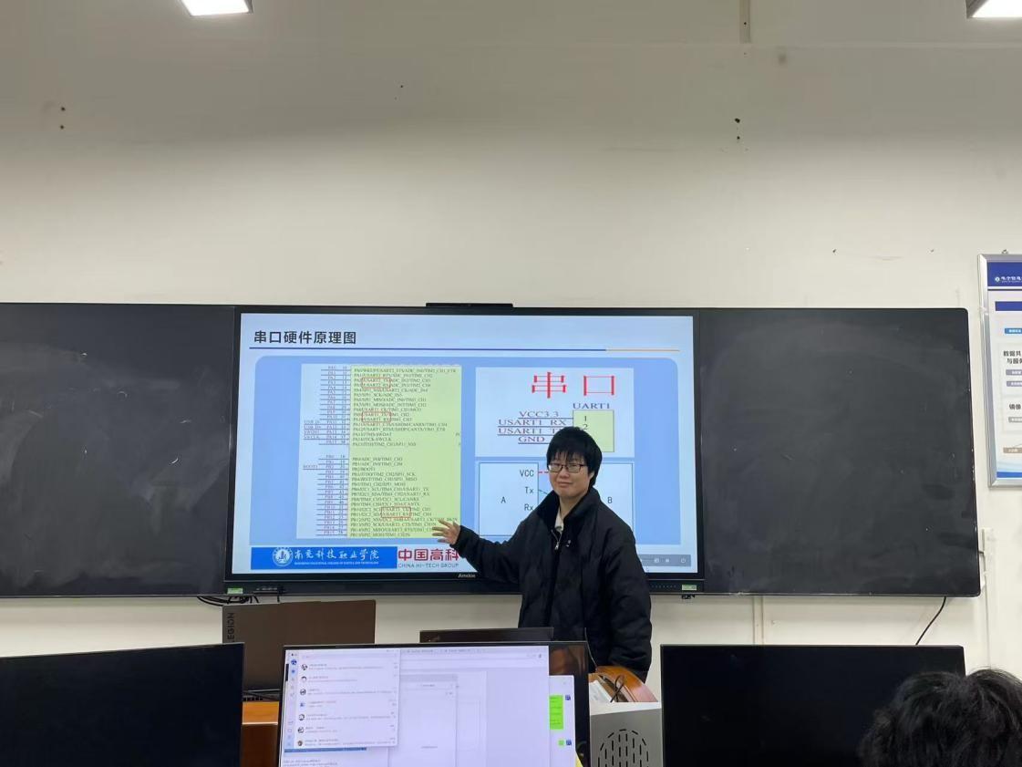 6939236aa1939.jpg 12169ab9c64eddcdf5992e0fc79ee5a7.jpg