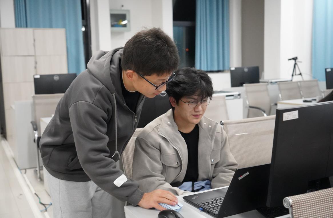 693fd2670ca20.jpg 9fea88052ed774814d733d9a50e26188.jpg