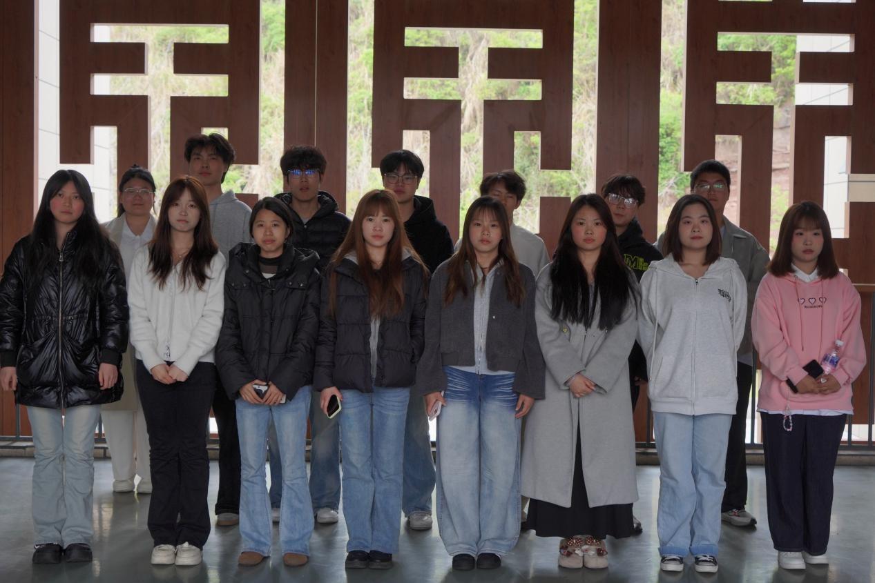 69c4a02cb3eb7.jpg 14403278120f9839d83afbc51c875f03.jpg