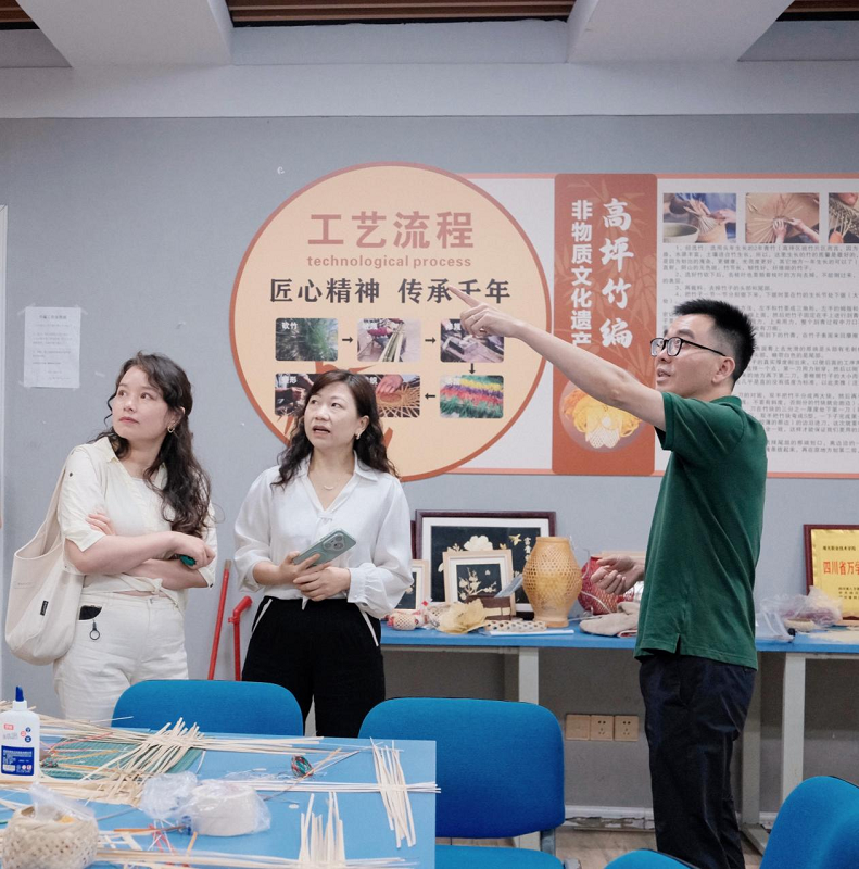 6a1003d2d5cec.png 图片30.png