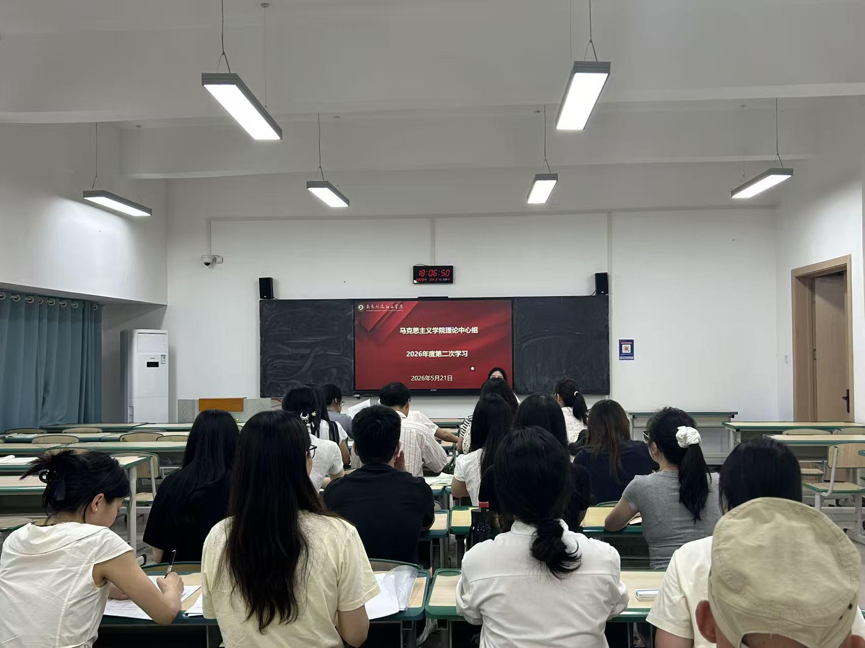 6a13b78eba656.jpg