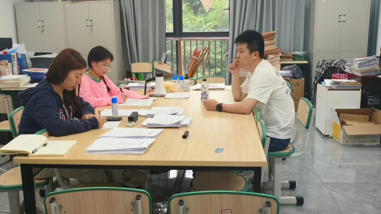 6a28b5472c843.png 图片1.png