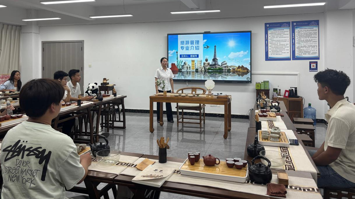 6aa204403e741.png 图片1.png