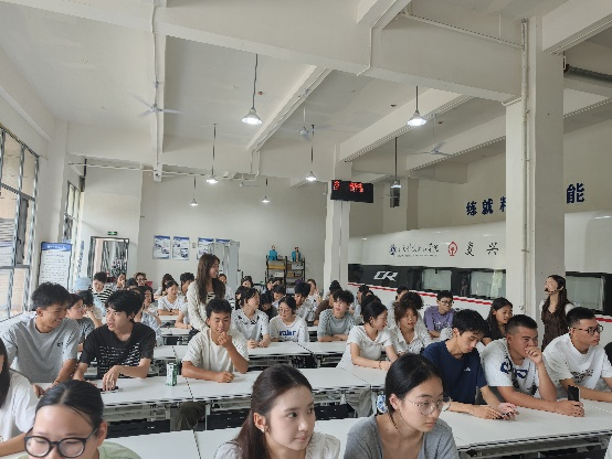 6aa205af1e06e.png 图片3.png