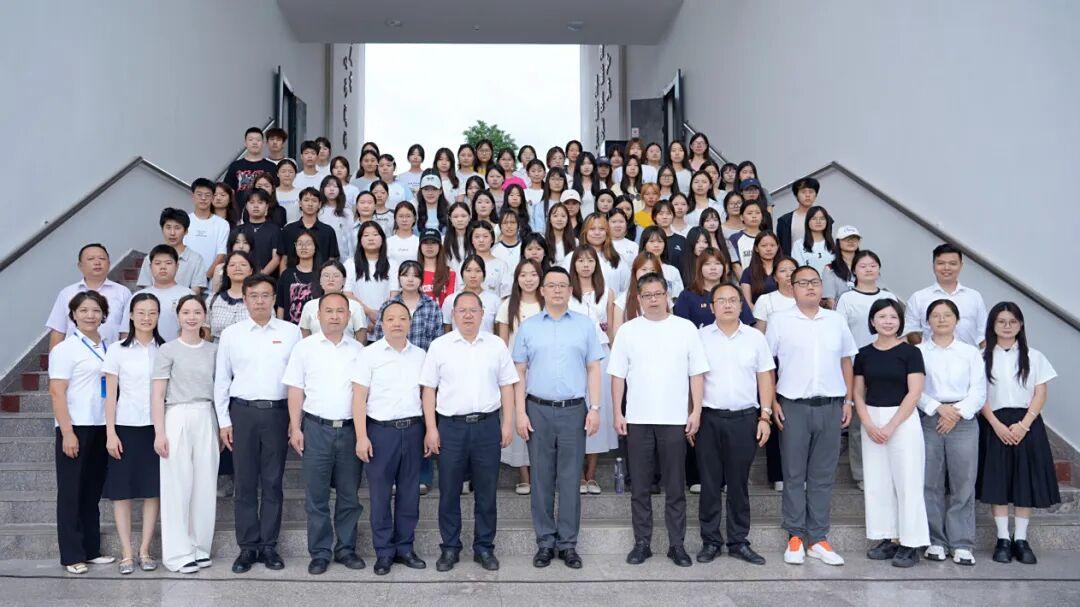 fb911224ab661ee22926db7d579ba061.jpg